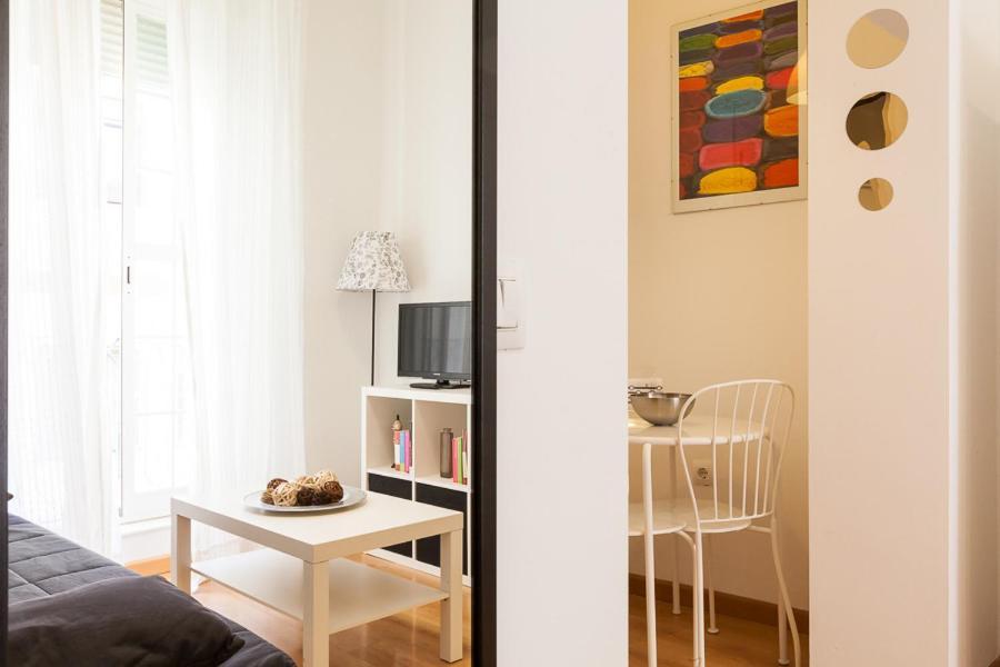 Peral Home Cozy Apartment Sevilla Exterior foto