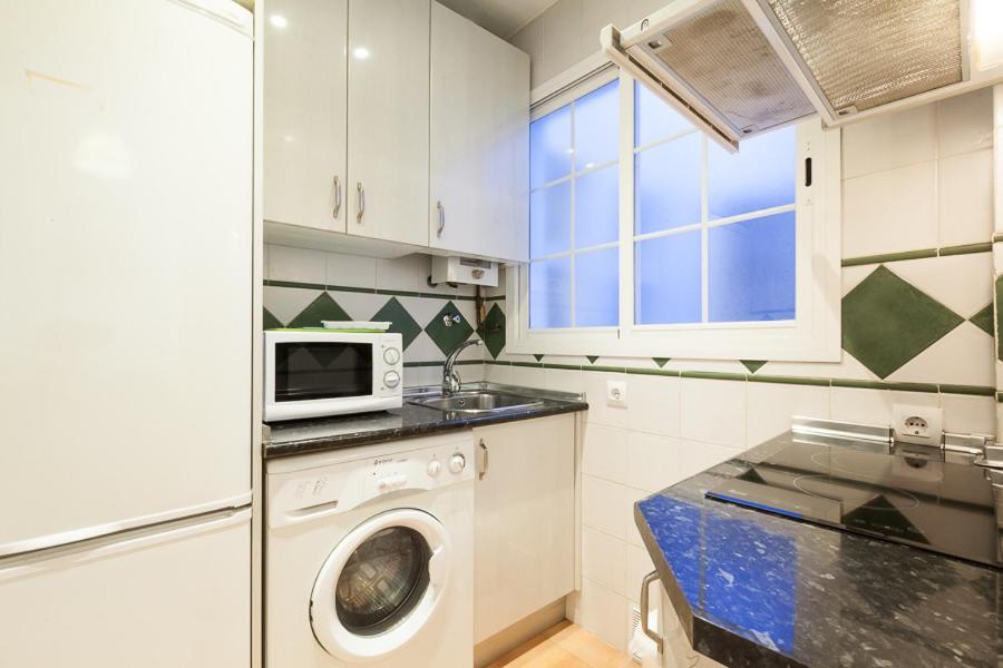 Peral Home Cozy Apartment Sevilla Exterior foto